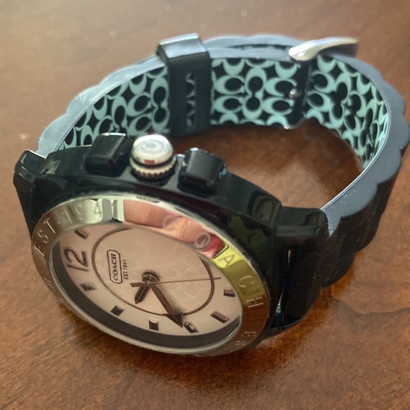 Coach Watch - Picture 5 of 6